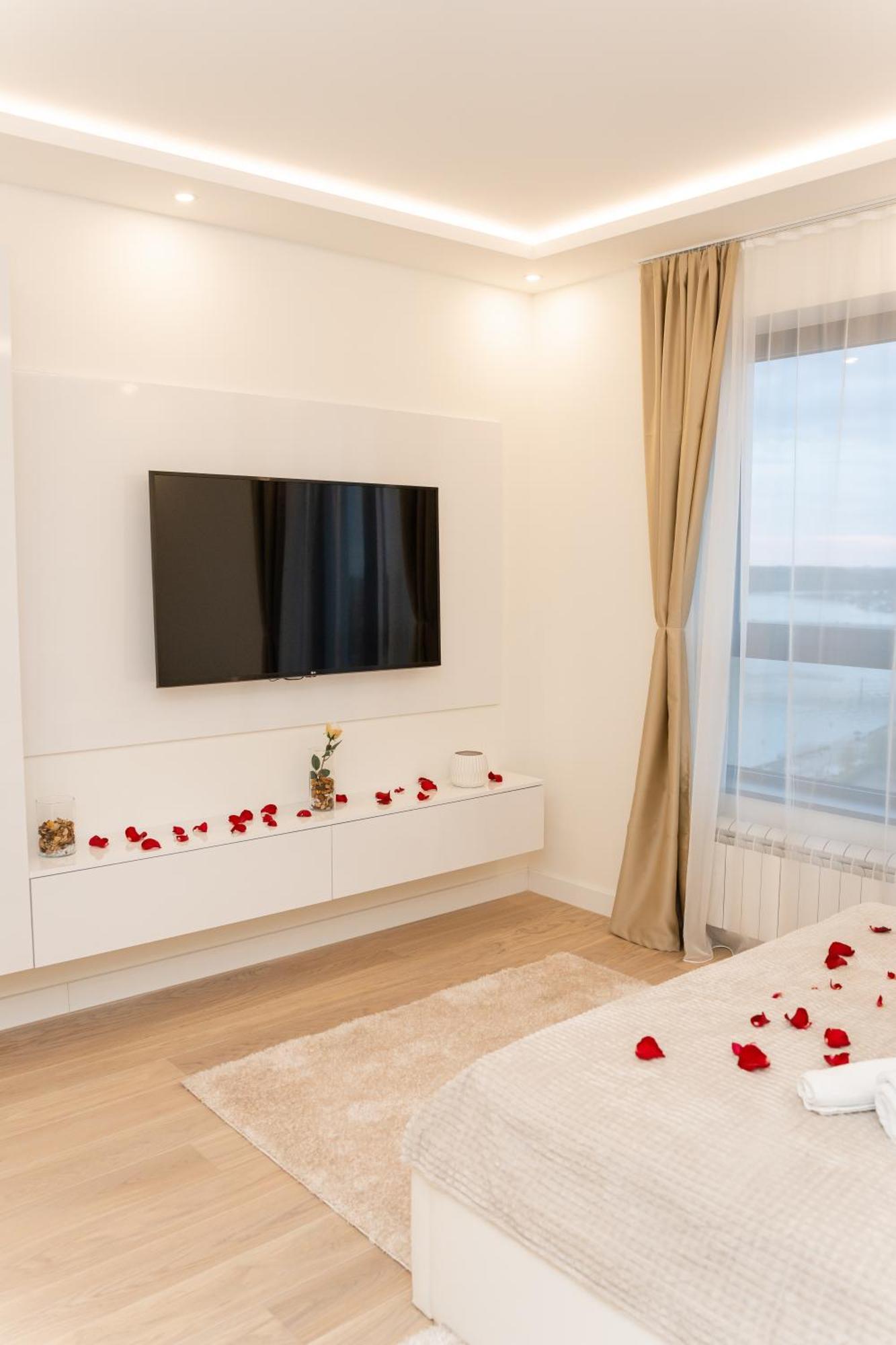 Sinfonia Lux Apartment Belgrade Exterior photo