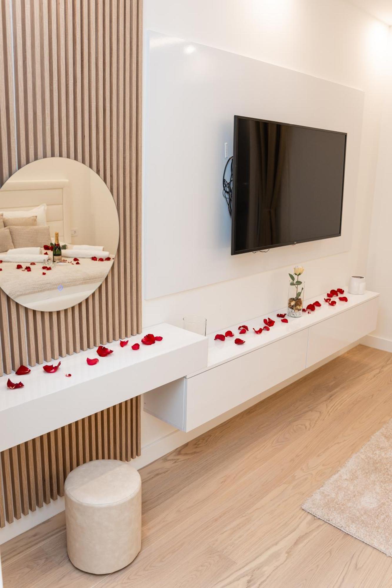 Sinfonia Lux Apartment Belgrade Exterior photo
